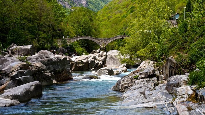 08.tessin_valle_verzasca.jpg