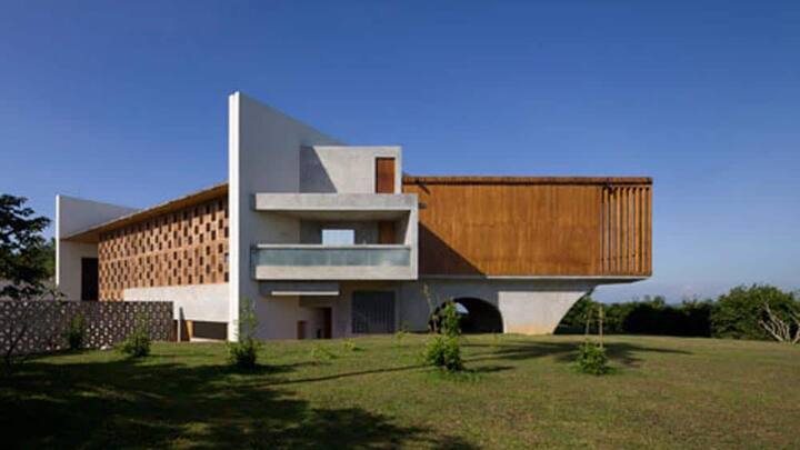 2_villavista_1_www.shigerubanaarchitects.com.jpg