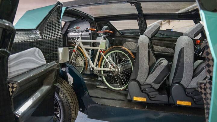 toyota-ubox_2.jpg