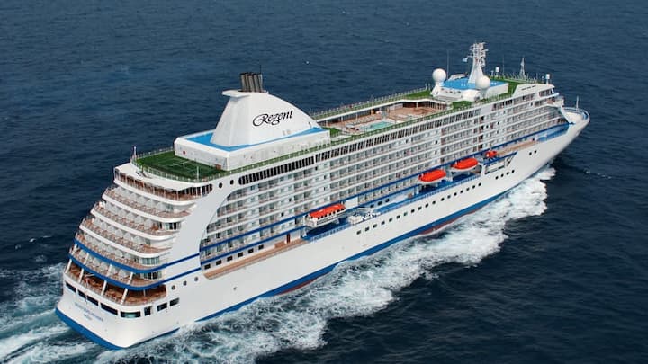 regent-seven-seas-voyager.jpg
