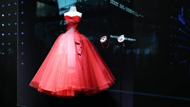 brautkleid-baselworld.jpg