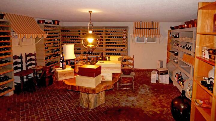 weinkeller-internet.jpg