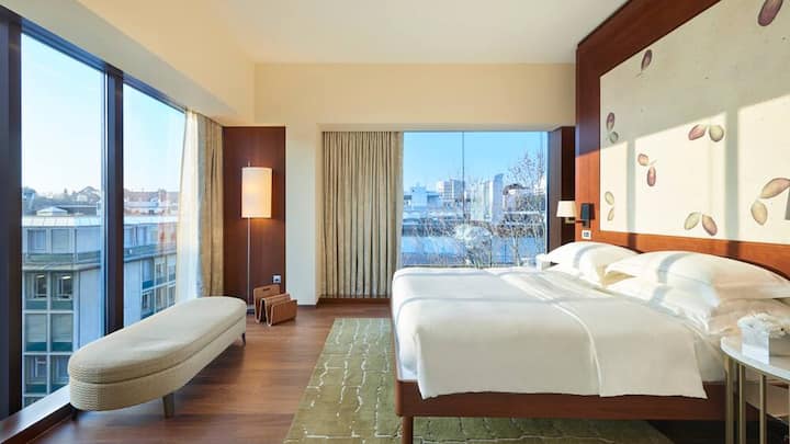 1_park_hyatt_hyatt_0.jpg
