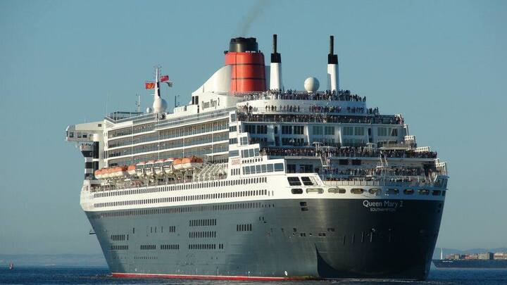 rms_queen_mary_2_rang_1.jpg