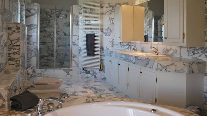 badezimmer.jpg