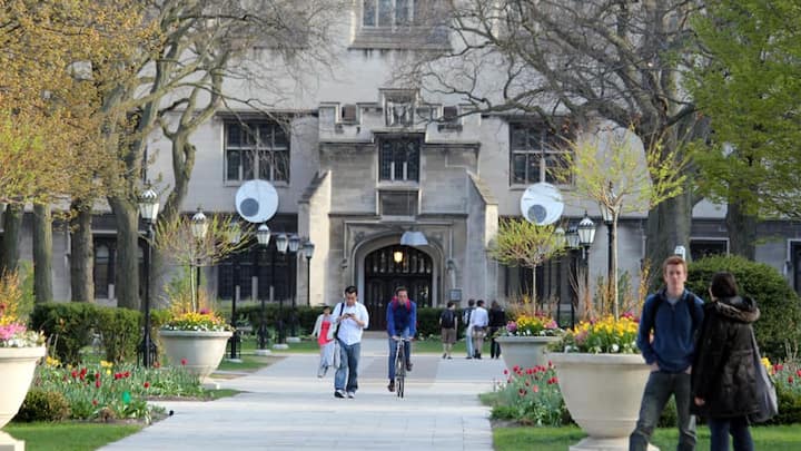 university-of-chicago.jpg