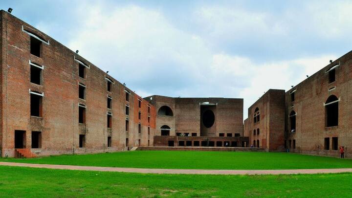 15_indian_institute_of_management_ahmedabad.jpg