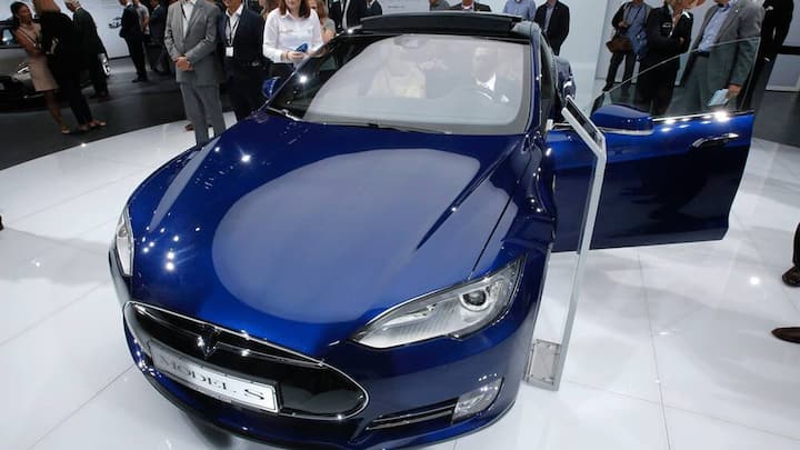tesla-s.gif