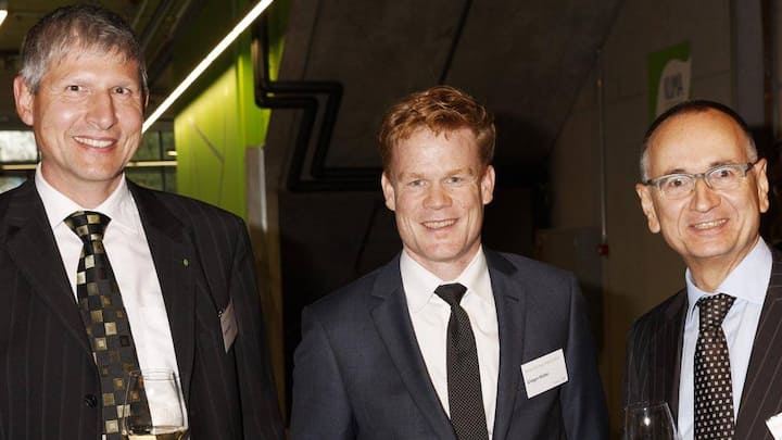 2013-10-31_smart_energy_party_umweltarena_spreitenbach_zpi_015.jpg