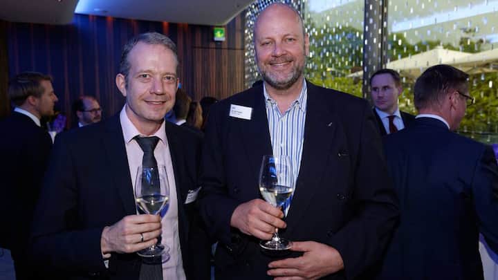 kpmg_28.jpg
