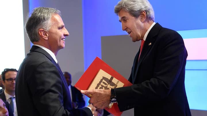 wef-burkhalter-kerry_0.jpg