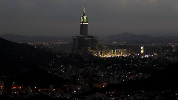 mecca-royal-clock-tower.jpg
