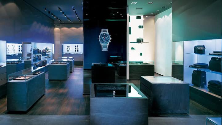 06-porsche-design-store.jpg