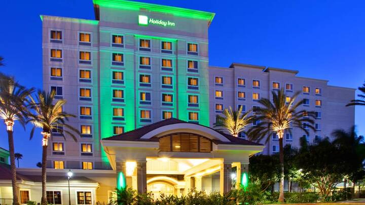 hotelmarken_6-holiday-inn.jpg
