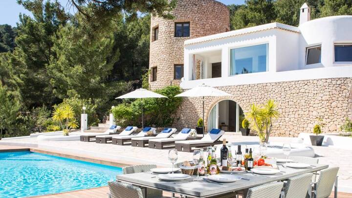 villa_hideaways.jpg