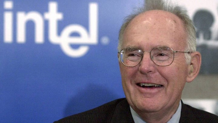 gordon-moore_0.jpg
