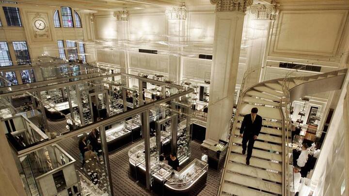 01-tiffanys.jpg