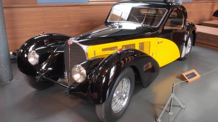 03.bugatti.jpg