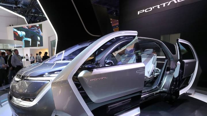 ces-chrysler.jpg