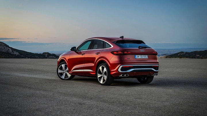 Static photo, Colour: Grenadine red metallic Auto Enjoy Ausgabe 4
