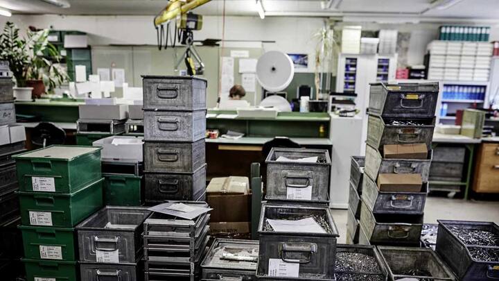 Reporage Ã¼ber die Produktion der Victorinox Taschenmesser.