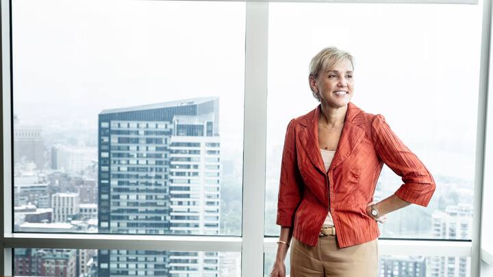 Lynn Blake ist eine mächtige Frau. 70 Portfolio-Manager sind ihr unterstellt. Blake hält SPY mit minimalen Eingriffen genau auf Kurs.