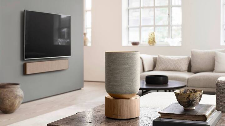 Dänische Soundskulptur: Der Lautsprecher Beosound Balance von Bang & Olufsen vereint Technik und skandinavisches Design.