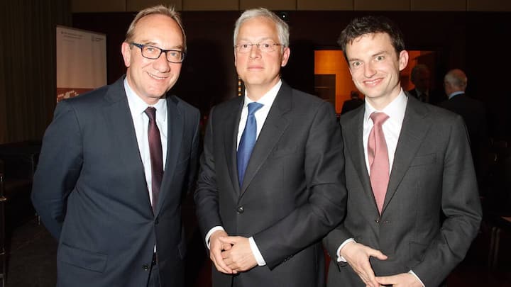 ubs_uni_1055.jpg