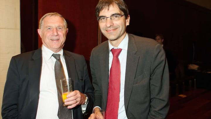 ubs_uni_1076.jpg