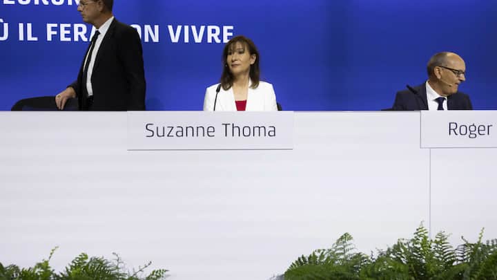 Suzanne. Thoma