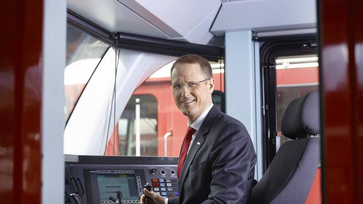 Portrait of Renato Fasciati, CEO of the Rhaetian Railway, taken in a train at the train station in Chur, Canton of Grisons, Switzerland, on March 22, 2018. (KEYSTONE/Christian Beutler)Renato Fasciati, CEO der Rhaetischen Bahn, portraitiert am 22. Maerz 2018 in einem Zug am Bahnhof in Chur. (KEYSTONE/Christian Beutler)
