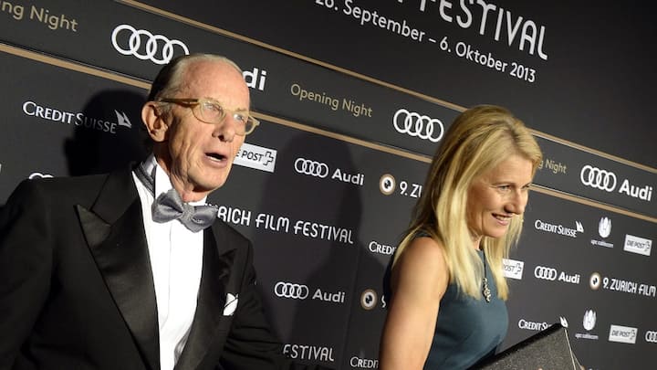 Medienunternehmer Beat Curti mit Ehefrau Regula am Eroeffnungsabend des 9. Zurich Film Festival in Zuerich am Donnerstag, 26. September 2013. (KEYSTONE/Walter Bieri )