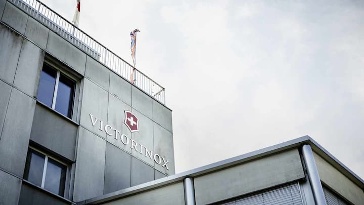 Reporage Ã¼ber die Produktion der Victorinox Taschenmesser.