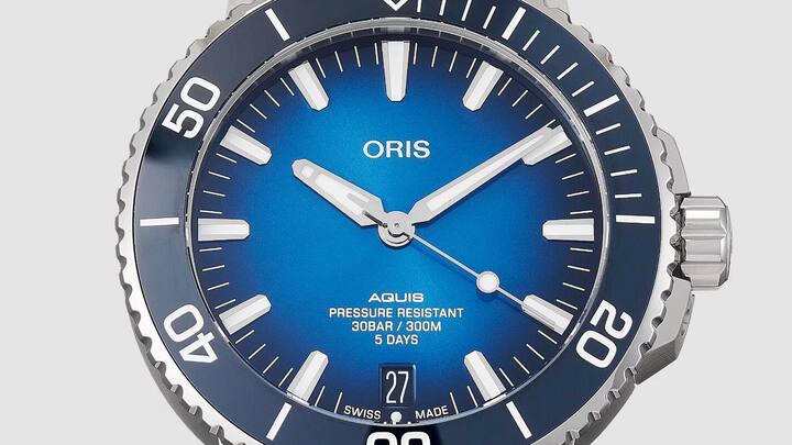 Oris Aquis Date Calibre 400