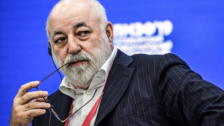 Viktor Vekselberg, Russian billoinaire, pauses during a panel session at the St. Petersburg International Economic Forum (SPIEF) in St. Petersburg, Russia, on Friday, June 7, 2019. Over the last 21 years, the Forum has become a leading global platform for members of the business community to meet and discuss the key economic issues facing Russia, emerging markets, and the world as a whole. Photographer: Chris J. Ratcliffe/Bloomberg
