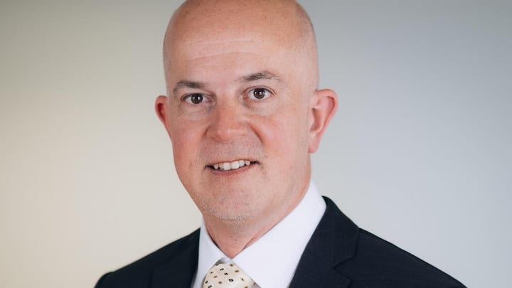 <p>Andreas Ita ist Gründer und Managing Partner der Beratungsfirma Orbit36 mit Sitz in Pfäffikon SZ. Sie ist auf strategische Planung sowie Risiko- und Kapitalmanagement für Finanzinstitute spezialisiert.</p>