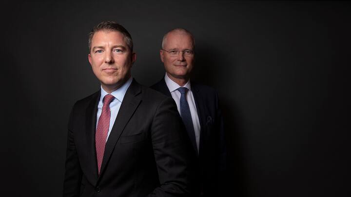 Maerki Baumann & Co. Geschäftsleitungsmitglied Lukas Risi (l.) und Seniorberater Reinhard Rutz