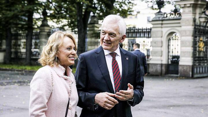 Member of the Board of Directors of JSC NOVATEK Gennady Timchenko with his wife Elena Timchenko PhotoagencyxInterpress PUBLICATIONxINxGERxSUIxAUTxHUNxONLY member of The Board of Directors of JSC NOVATEK Gennady Timchenko With His wife Elena Timchenko PhotoagencyxInterpress PUBLICATIONxINxGERxSUIxAUTxHUNxONLY