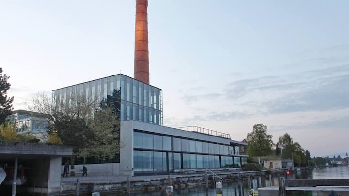 Der Wechsel vom alten Standort in Küsnacht ...