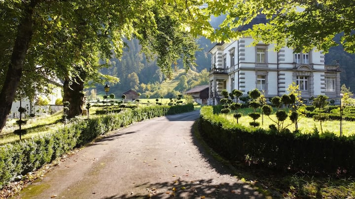 E&V ID W-046ZZ2_Villa Breitenstein_EV First AG_02.jpeg