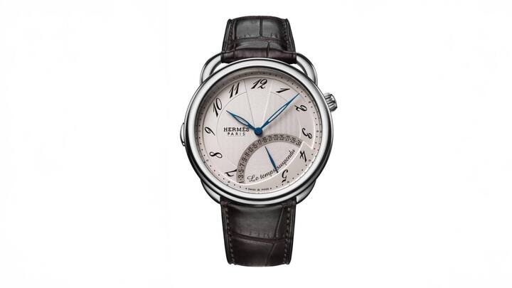 Arceau Le Temps Suspendu Bei dieser Uhr lässt sich per Knopfdruck bei 9 Uhr die Zeit anhalten, zumindest äusserlich.