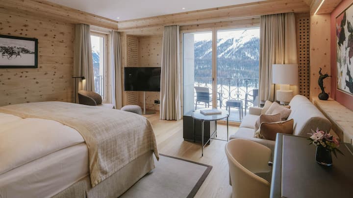 <p>Kulm Hotel St. Moritz</p>
