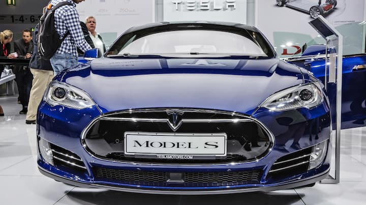 International motorshow, IAA, Frankfurt, Auto Show, Tesla S