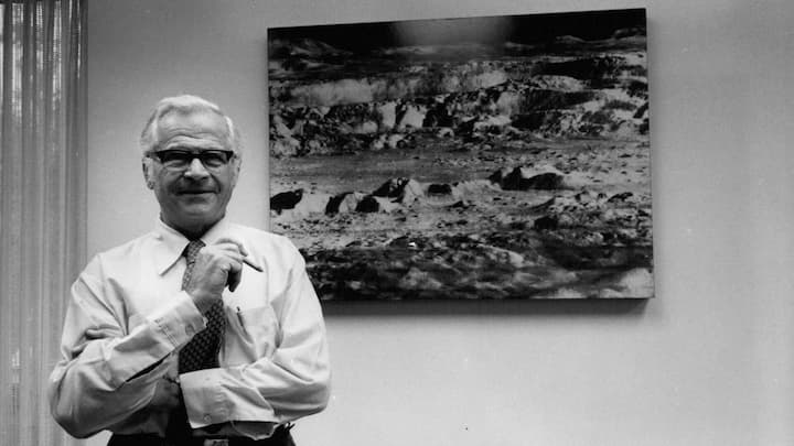 <p>Peter Carl Goldmark revolutionierte mit der Erfindung der Langspielplatte die Tonträgerindustrie.</p>