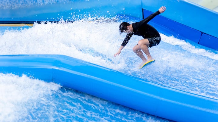 Teil des Projekts ist eine Indoor-Surfanlage.