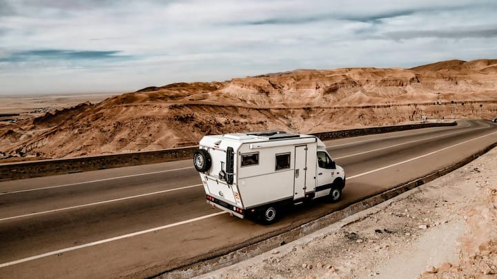 Durch die Berge von Chebika nach Tamaghza – wenn die Strasse gut ist, kann man die Aussicht geniessen.
