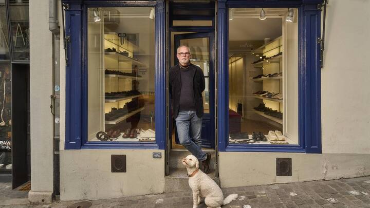 Patrick Ponetz und seine Lagotto-Hündin Irma.