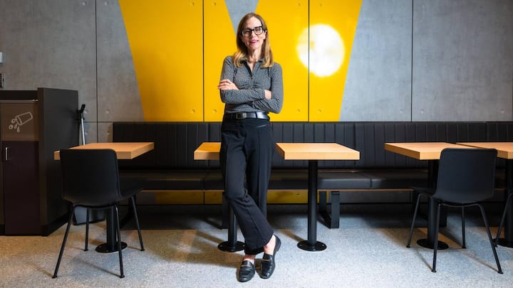 McDonald’s zieht davon Unter Länderchefin Lara Skripitsky hat der Branchenprimus in Sachen Expansion nochmals zugelegt. Rund 40 Schweizer Restaurants sollen hinzukommen.