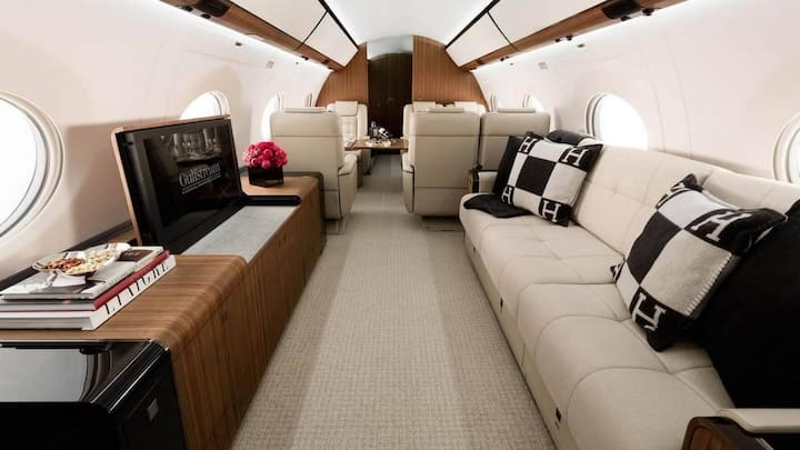 So fliegt der reichste Mensch der Welt: Elon Musks Gulfstream-Jet G650 von innen und aussen.