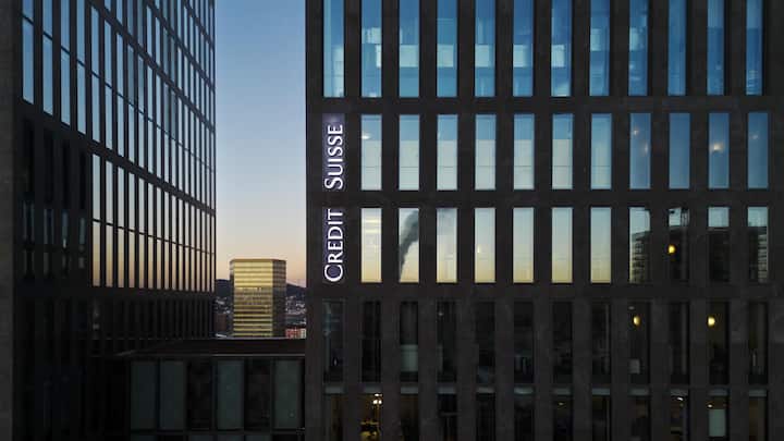 In den ehemaligen Bürotürmen der Credit Suisse in Oerlikon sollen in den Etagen 7 bis 25 Wohnungen entstehen.